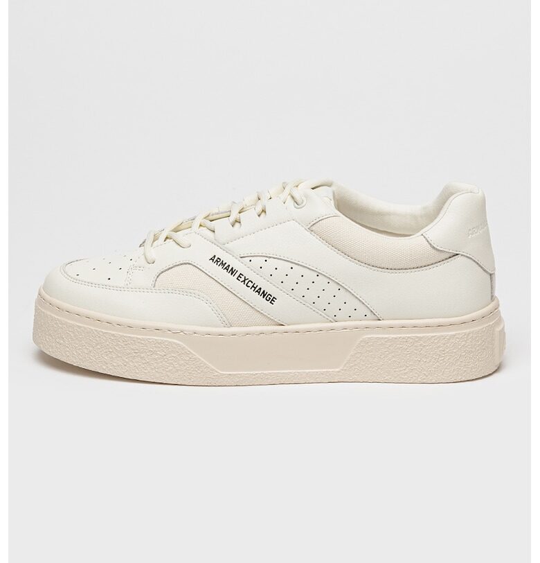 Кожени спортни обувки с текстил и платформа ARMANI EXCHANGE