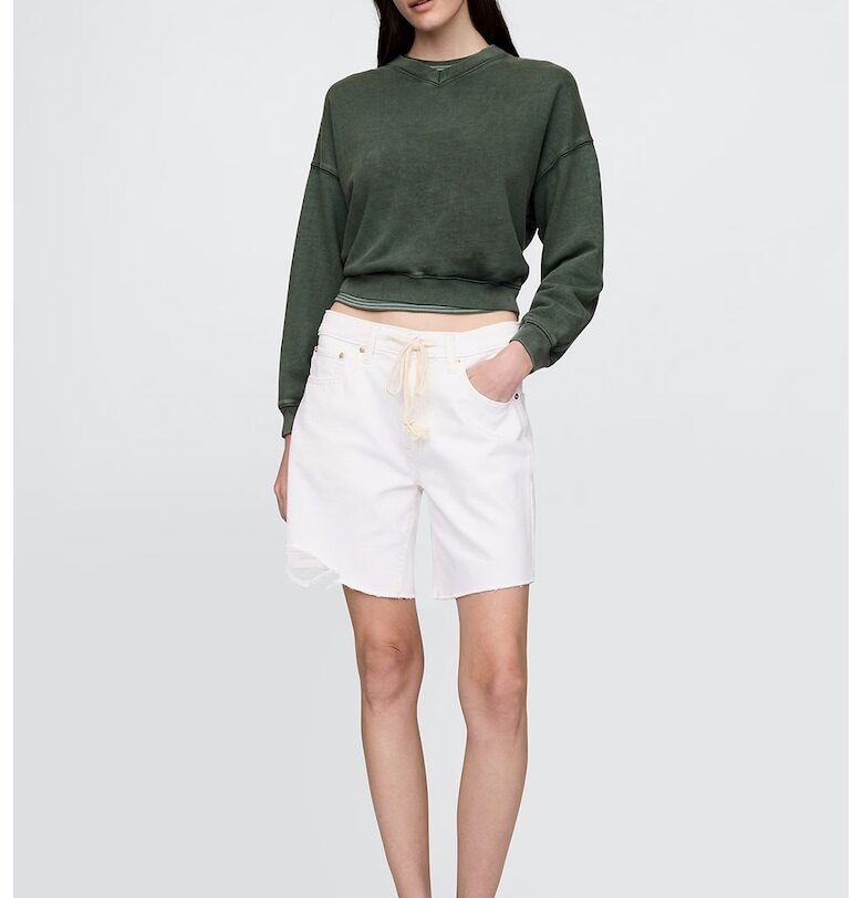 Къс панталон с джобове GAP