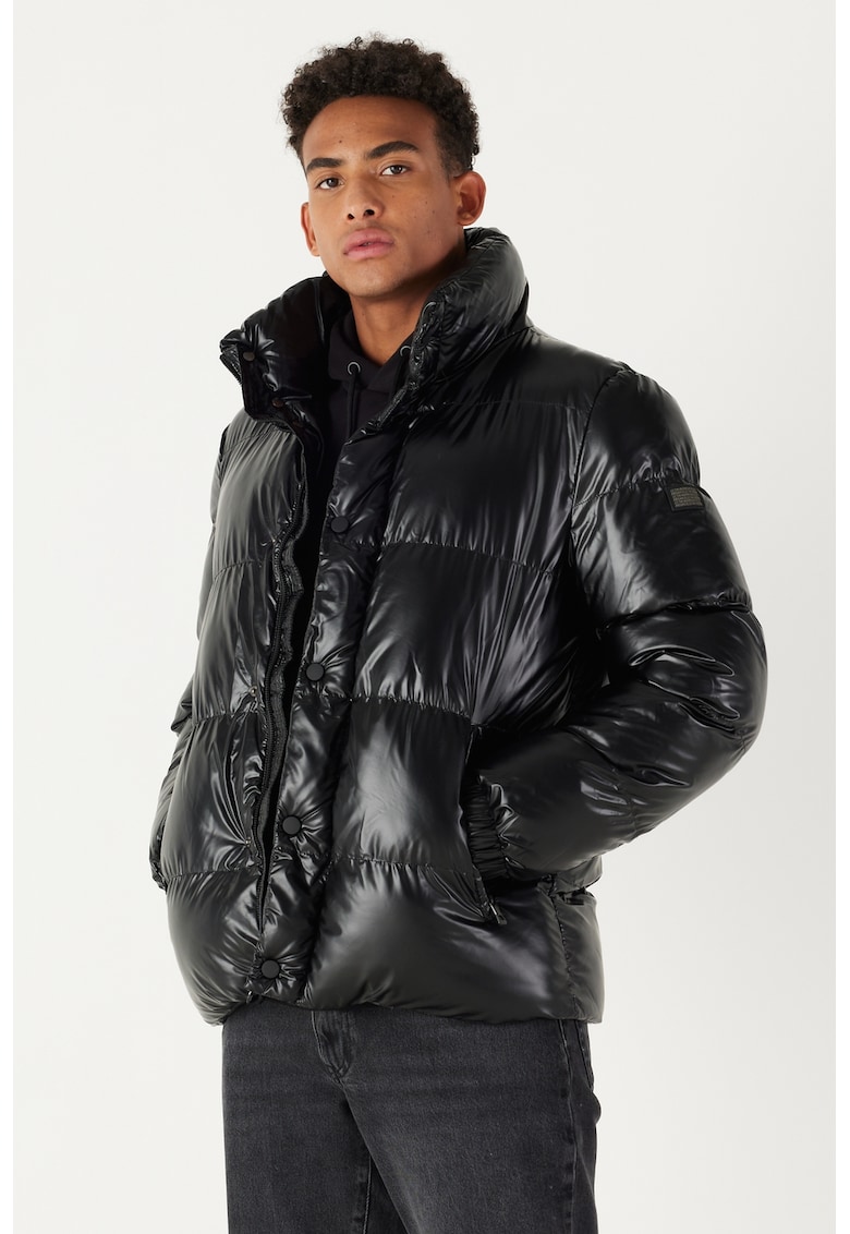 Късо непромокаемо зимно яке с висока яка ACCo