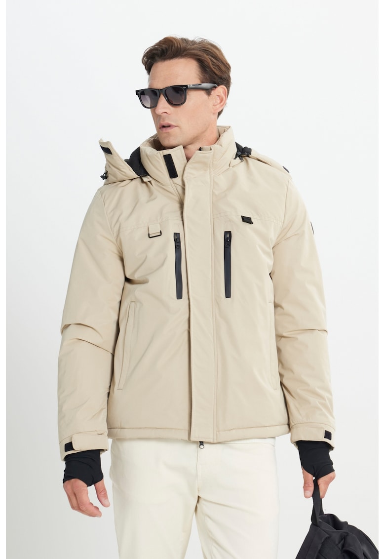 Късо непромокаемо зимно яке с качулка ACCo