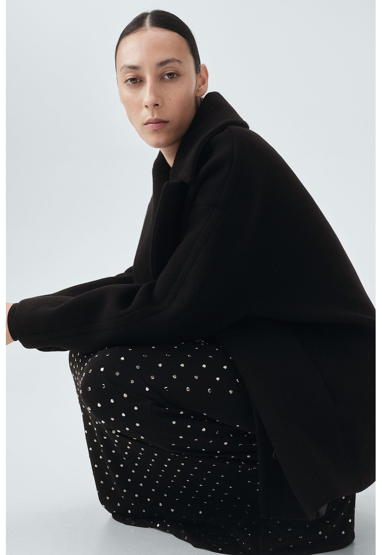 Късо свободно палто с вълна Mango