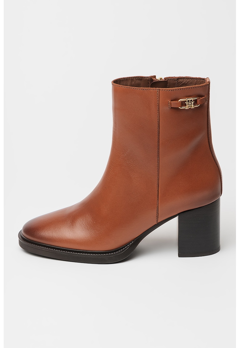 Масивни полускосени маратонки Runner от лачена кожа Tommy Hilfiger