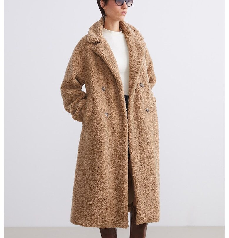 Мъхест дълъг тренч с копчета LC WAIKIKI