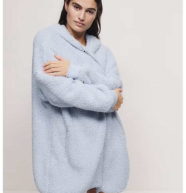 Мъхеста нощница с цип и качулка Marks  Spencer