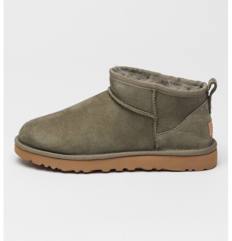 Непромокаеми велурени боти Classic Ultra Mini с лесно обуване UGG