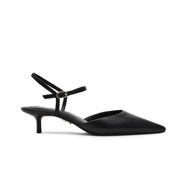 Обувки Adelaide с остър връх Steve Madden