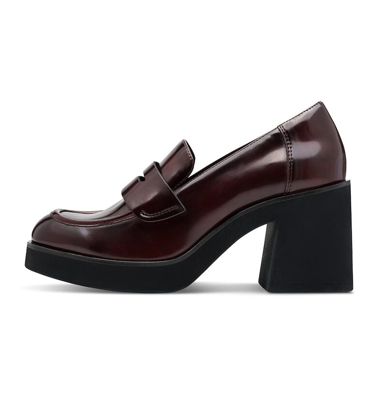 Обувки от еко кожа с масивен връх Tamaris