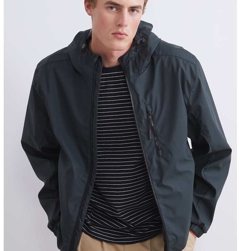 Олекотено яке с джобове с цип LC WAIKIKI