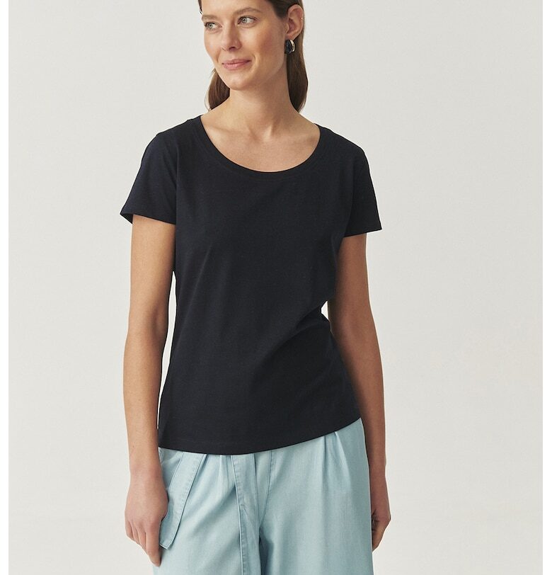 Памучна тениска с овално деколте Tatuum