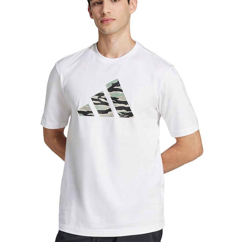 Памучна тениска с овално деколте adidas Sportswear