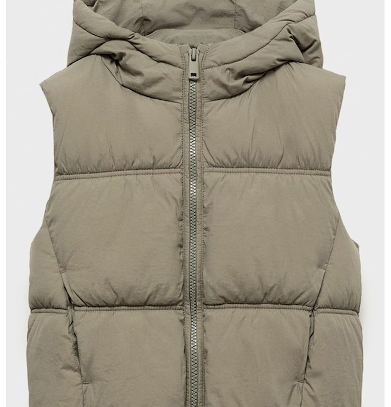 Подплатен елек с качулка Mango