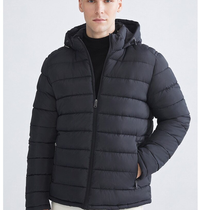 Подплатено зимно яке с джобове LC WAIKIKI