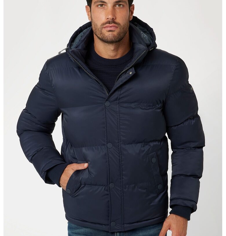 Подплатено зимно яке с качулка GUESS