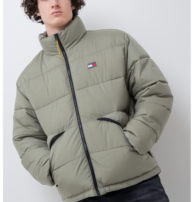 Подплатено зимно яке с лого Tommy Jeans