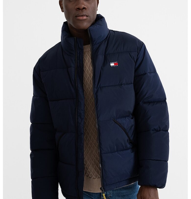 Подплатено зимно яке с лого Tommy Jeans