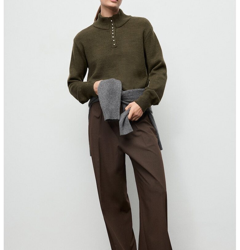 Пуловер с копчета на яката Mango