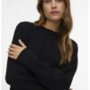 Пуловер с овално деколте Vero Moda