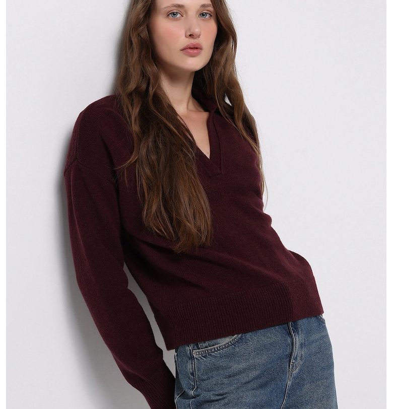 Пуловер с яка COLINS