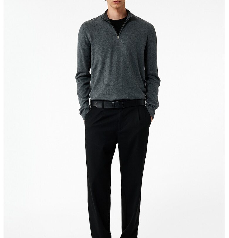 Пуловер с яка и цип KOTON