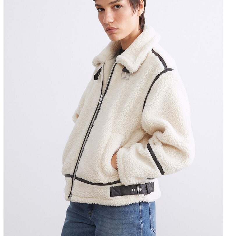 Пухено яке с яка LC WAIKIKI