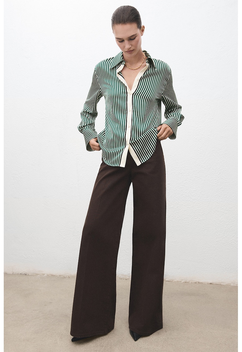 Раирана риза Mango