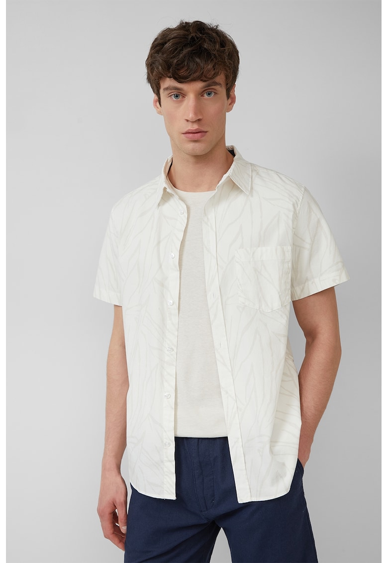 Риза с къси ръкави и джоб на гърдите sOliver