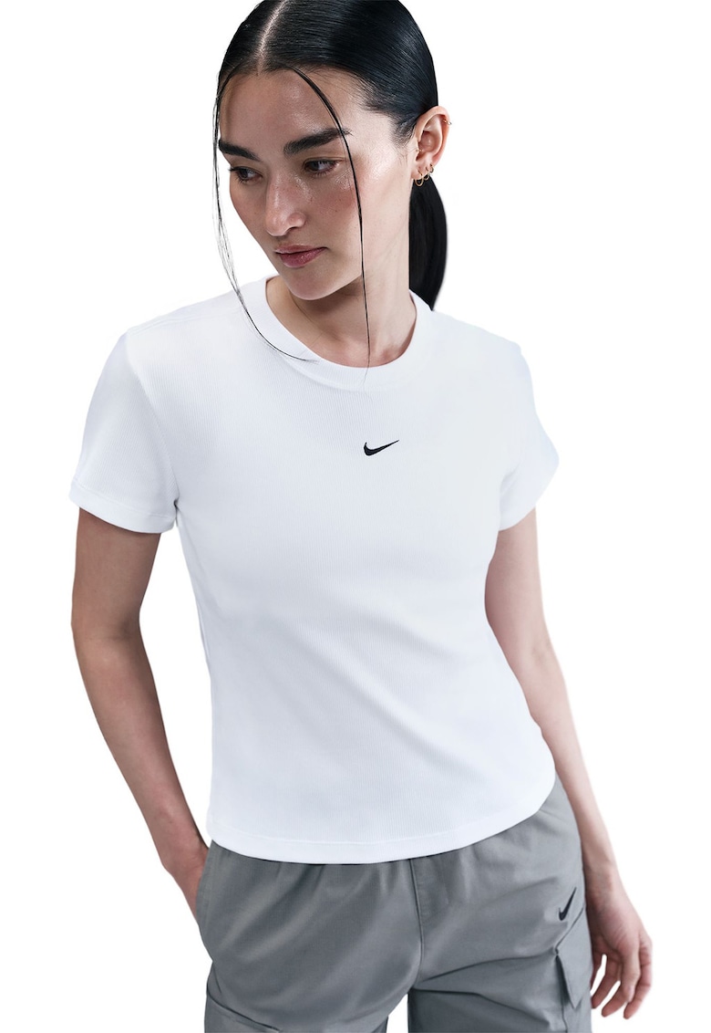 Рипсена слим тениска Nike