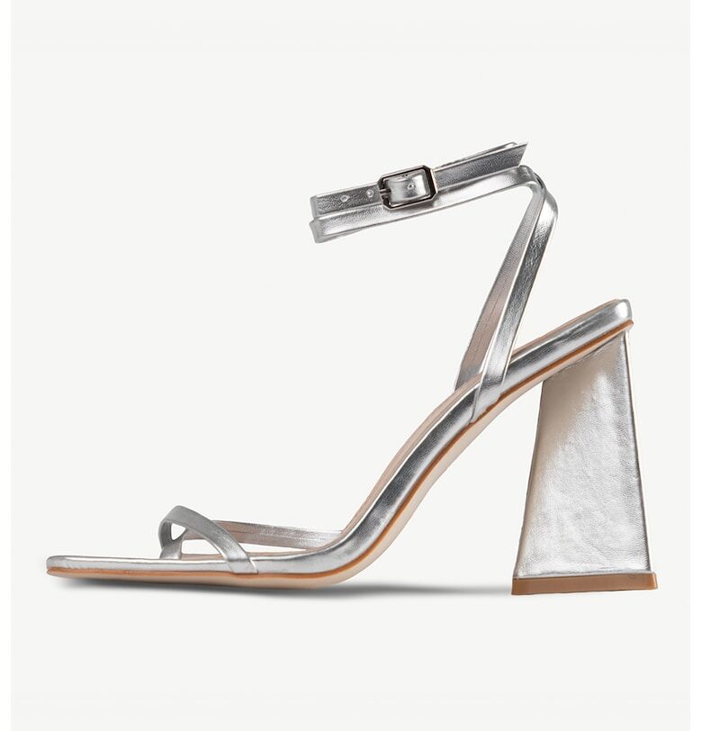 Сандали Amora от еко кожа с масивен ток RAIDR