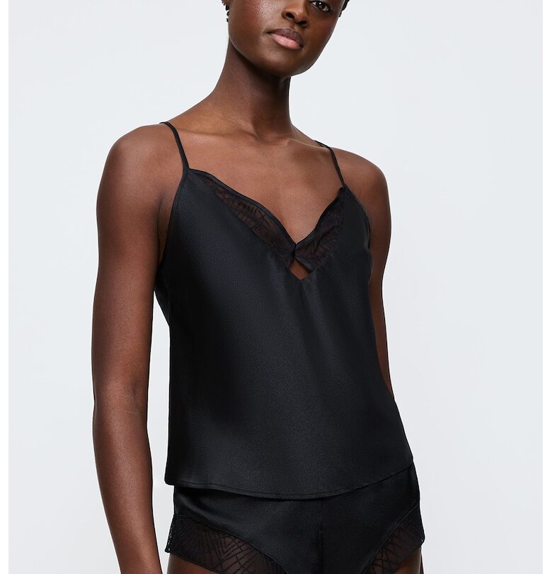 Сатинирана горна пижама с дантела Triumph