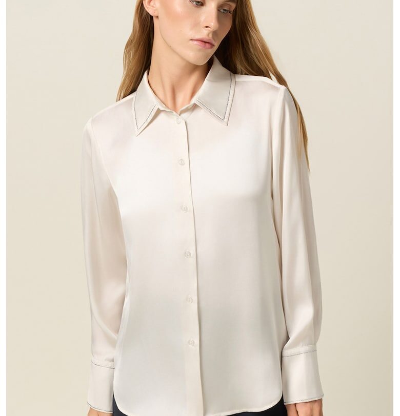 Сатинирана риза с копчета на маншетите Oltre