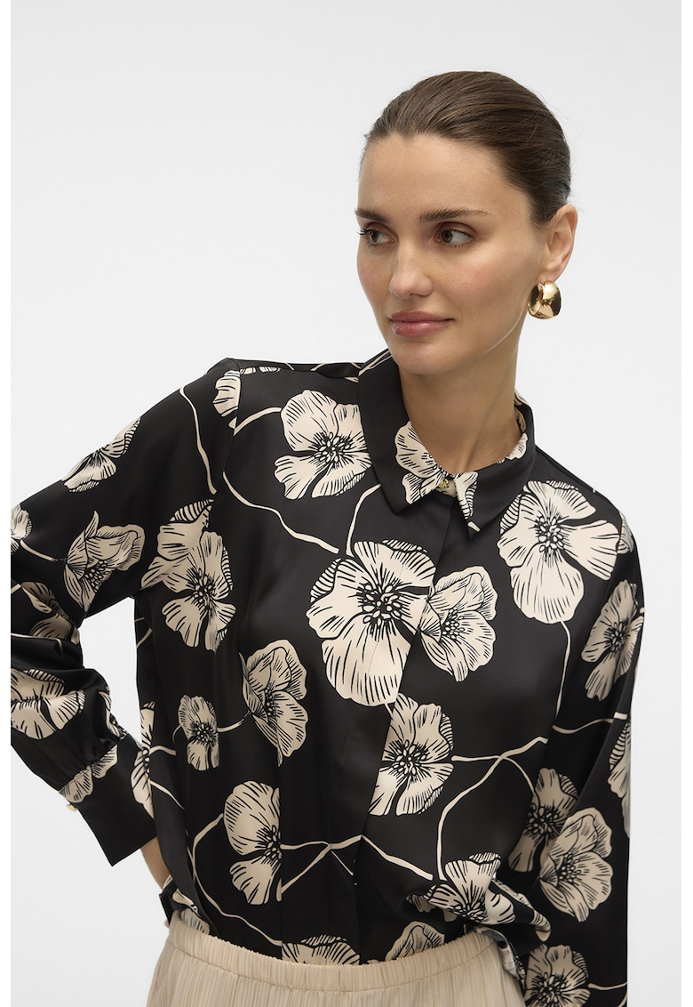 Сатинирана флорална риза с овален подгъв Vero Moda
