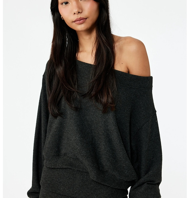 Свободен суитшърт с голо рамо KOTON