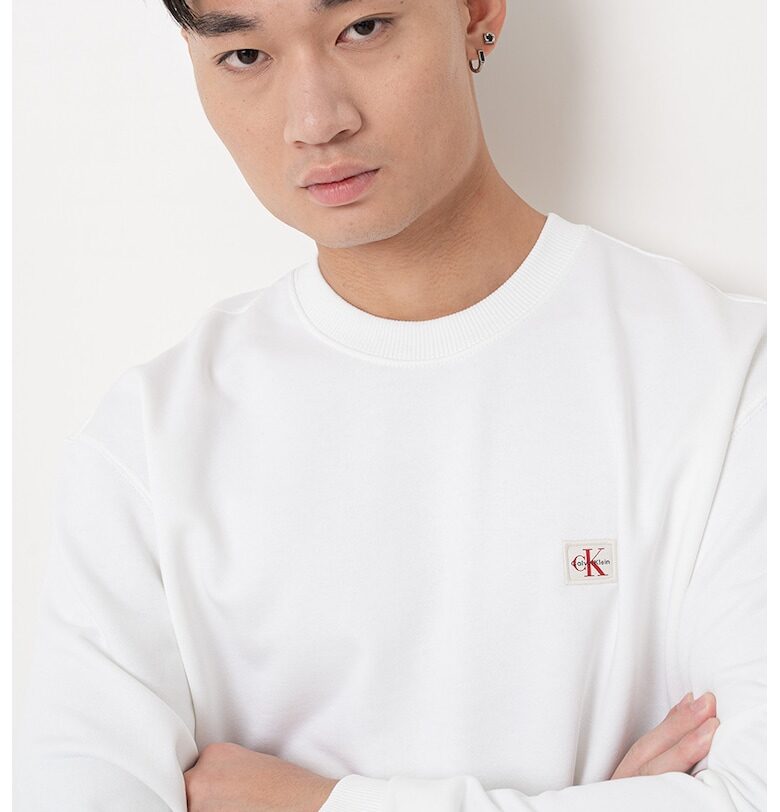 Свободен суитшърт с овално деколте CALVIN KLEIN JEANS