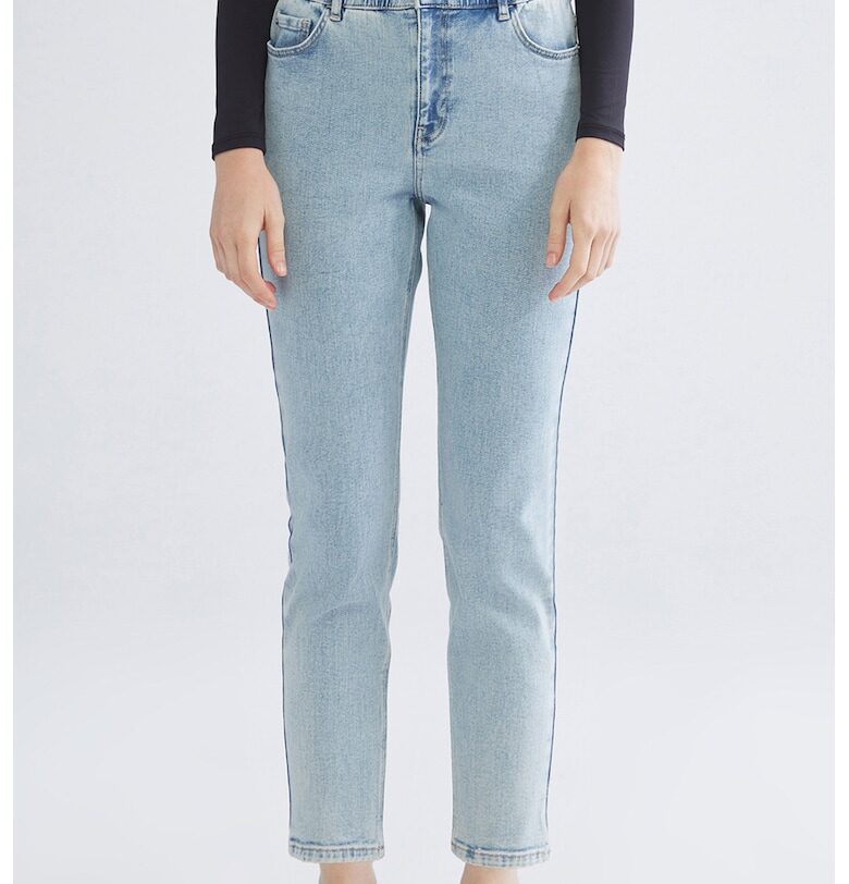 Свободни дънки с висока талия LC WAIKIKI