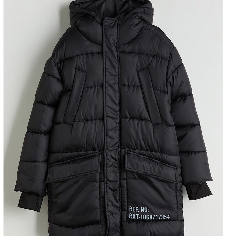 Свободно ватирано зимно яке с качулка LC WAIKIKI