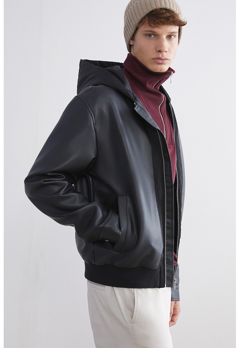 Свободно яке с джобове встрани LC WAIKIKI