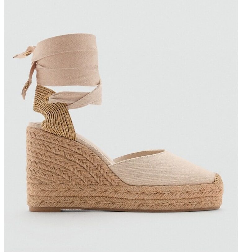 Скосени еспадрили с колан Mango