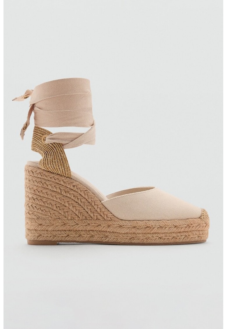 Скосени еспадрили с колан Mango