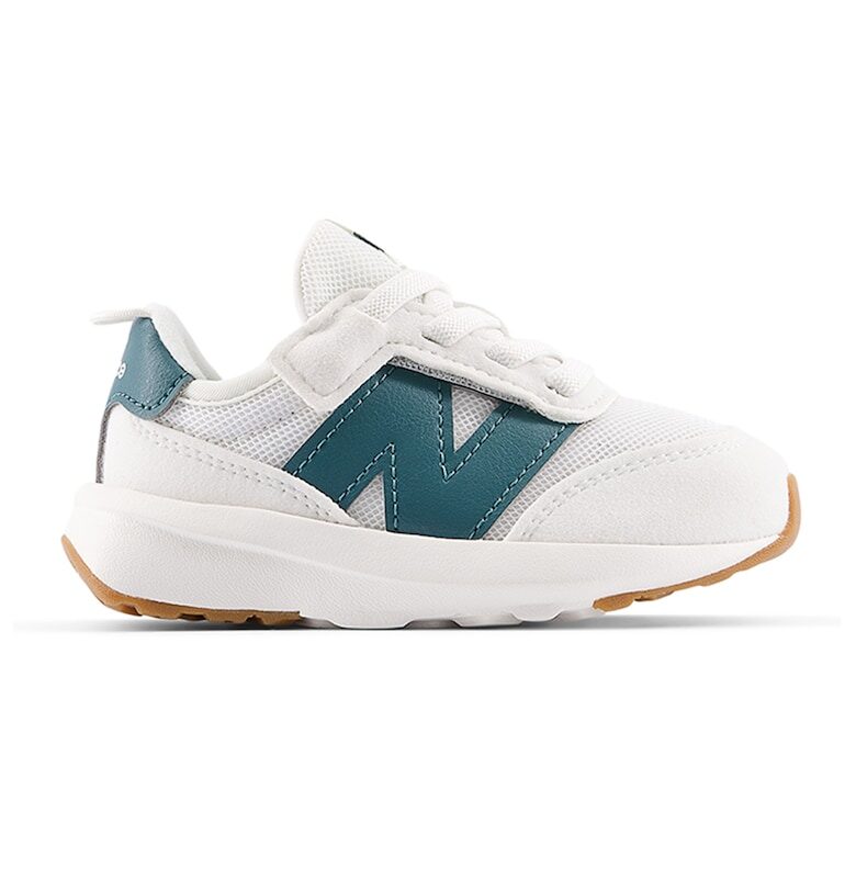 Скосени спортни обувки Reflection New Balance