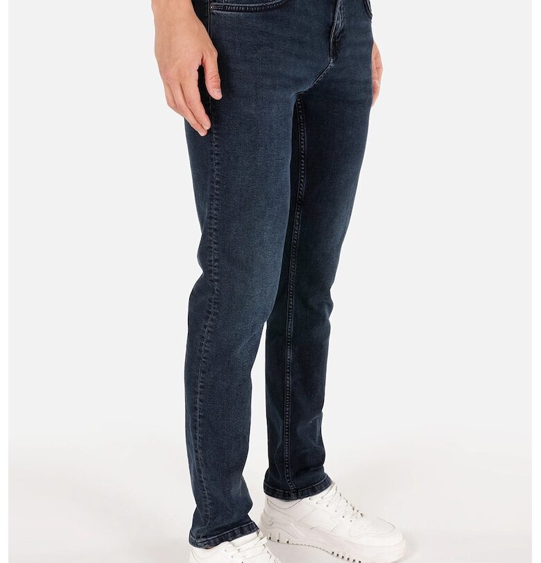 Слим дънки със средна талия COLINS