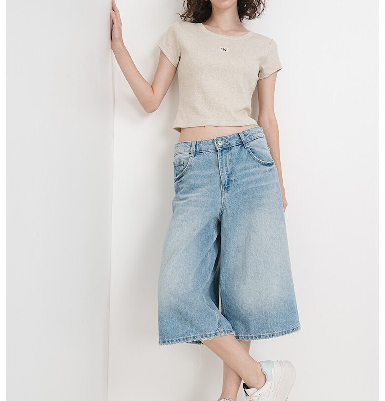 Слим тениска с малко лого CALVIN KLEIN JEANS