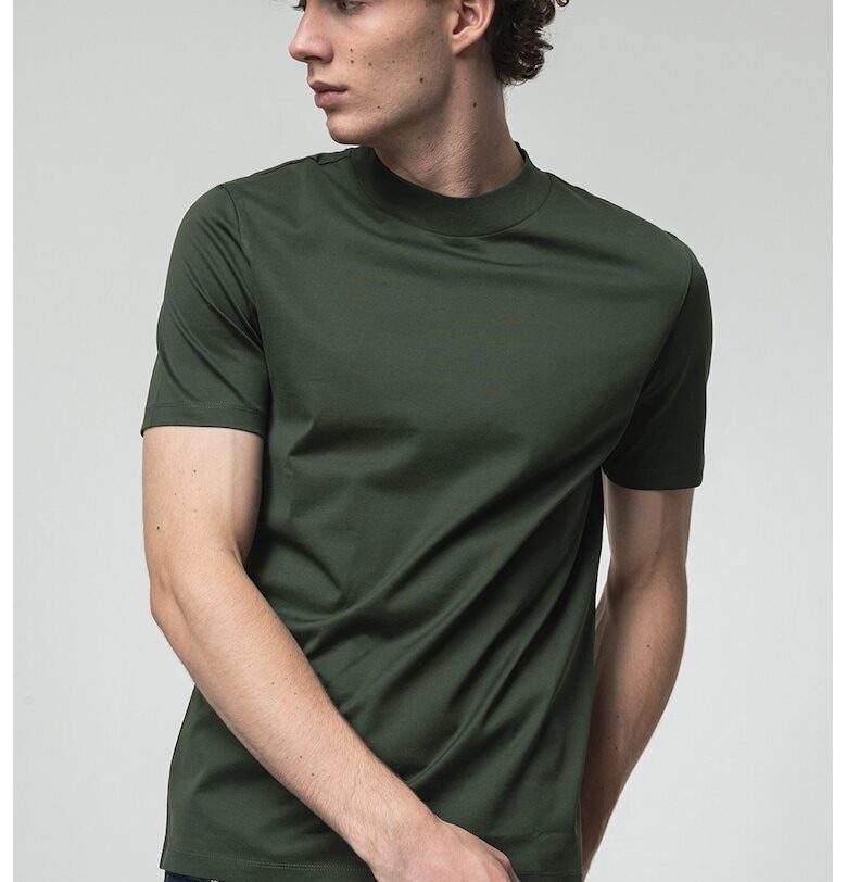 Слим тениска с ниска яка HUGO