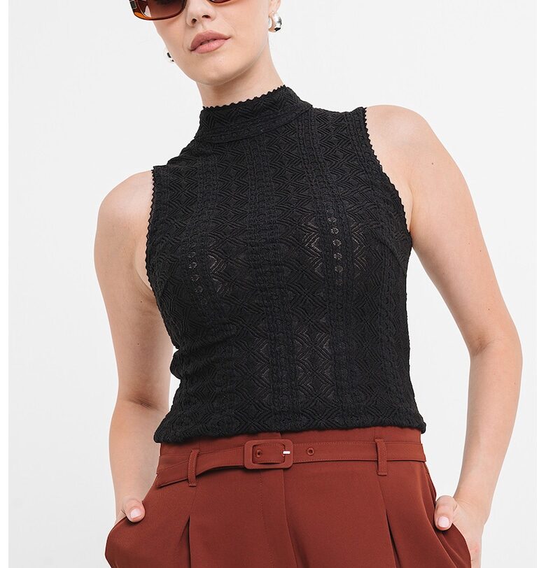 Слим топ Iveylor с релеф BOSS