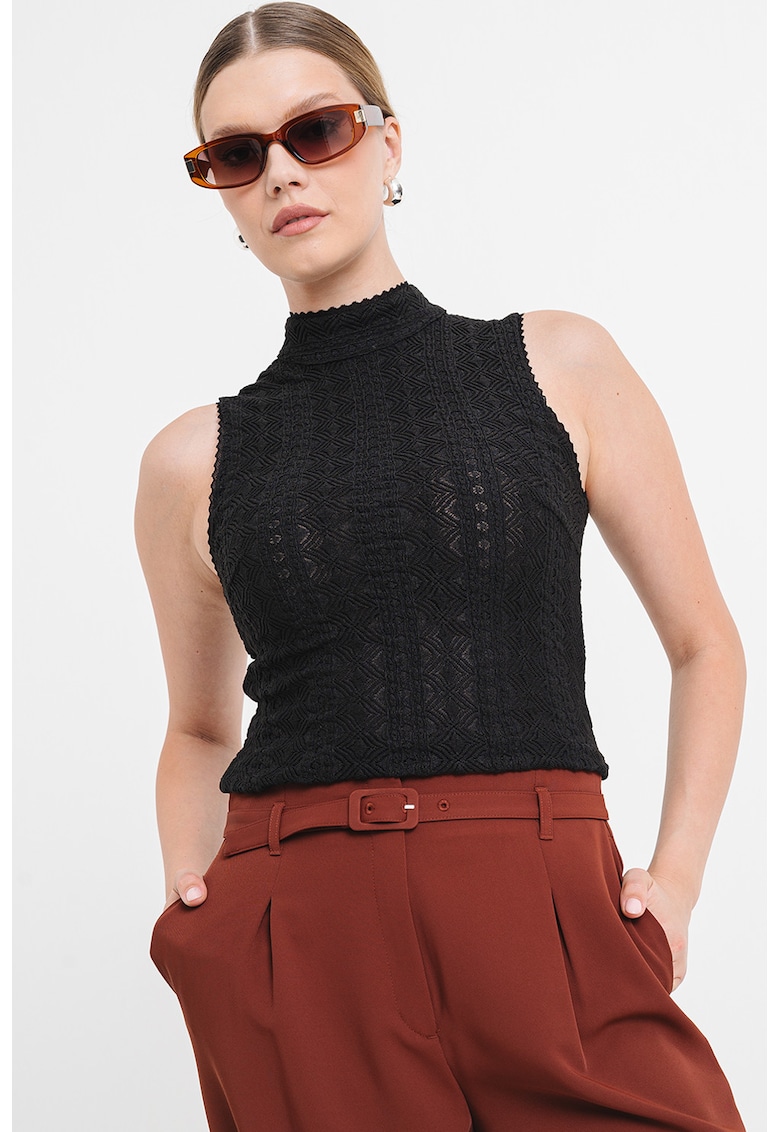 Слим топ Iveylor с релеф BOSS