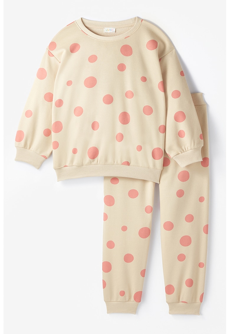 Спортен екип на точки June