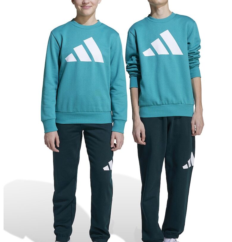 Спортен екип с лого adidas Sportswear