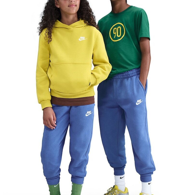 Спортен панталон Sportswear Club със скосени джобове Nike