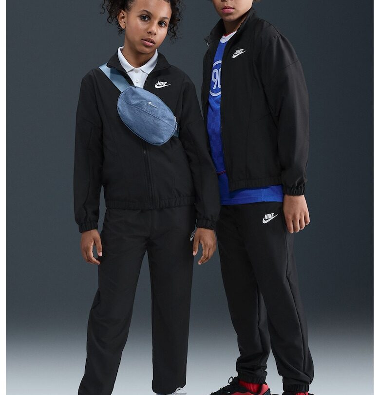 Спортен панталон Sportswear с цип Nike