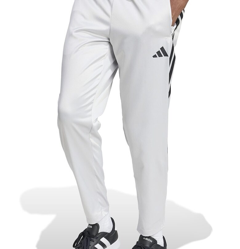 Спортен панталон с джобове и лого adidas Sportswear