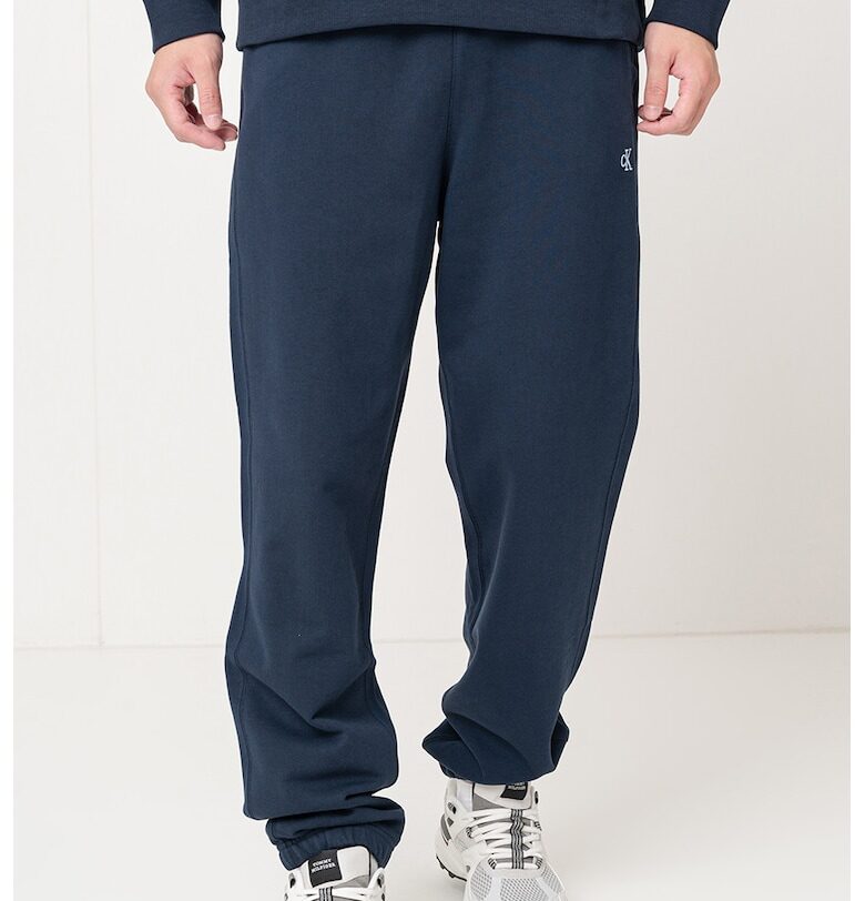 Спортен панталон с еластичен подгъв CALVIN KLEIN JEANS